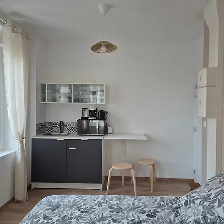 Apartment St Fursy 2 *